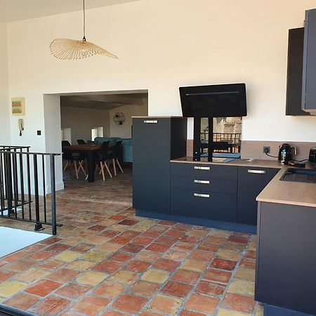 Au Coeur Du Centre Historique - Immeuble Classe - Terrasse - Climatise Nîmes Eksteriør bilde